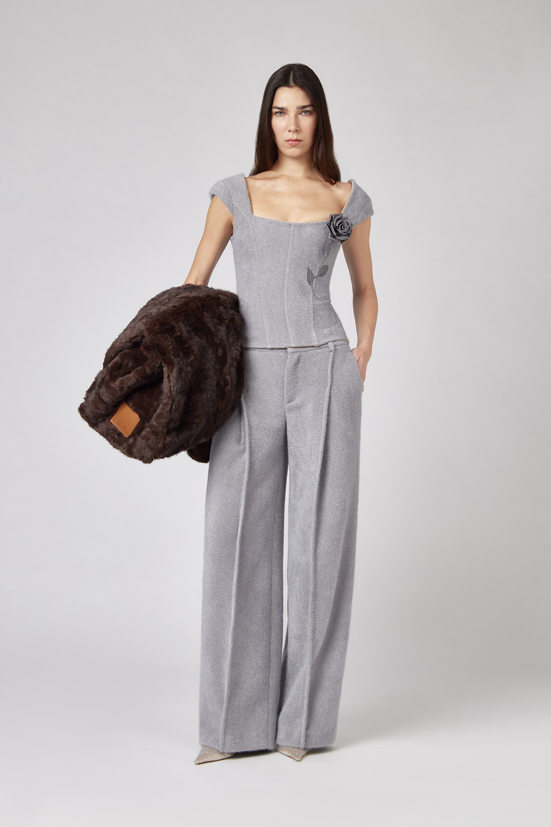 GIUSEPPE DI MORABITO: BUSTINO CON ROSA IN LANA BOUCLE'
