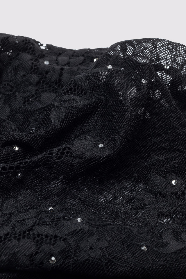 CROCHETED LACE LEGGINGS