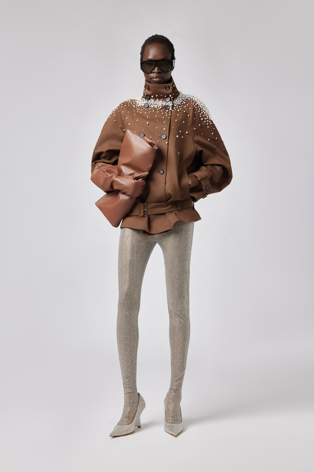 CROPPED TRENCH COAT WITH PEARL DECORATIONS